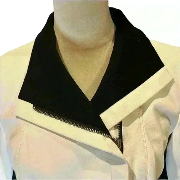 (Sold) INC International Concepts white leather jacket size medium - Picture 3 of 16